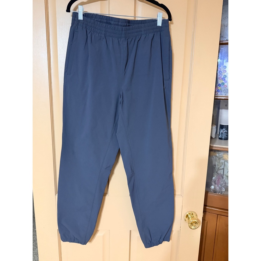 VRST Meta Jogger Mens Medium Charcoal Grey Technical Stretch Travel‎ Pants V436